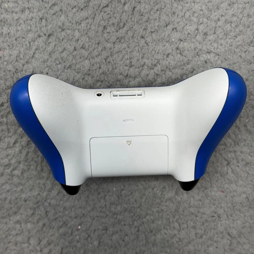 Microsoft Xbox Wireless Controller 1914 Shock Blue M1138144-007 Series X / S